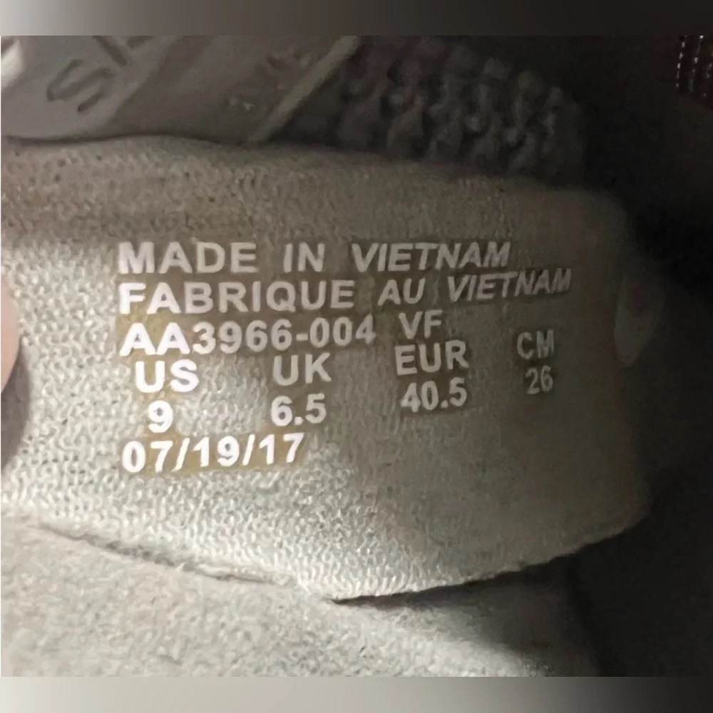 IOB Nike SF Air Force 1 Mid Dark Stucco Sneakers
Shoes Iconic Strap Collectible - Picture 16 of 16
